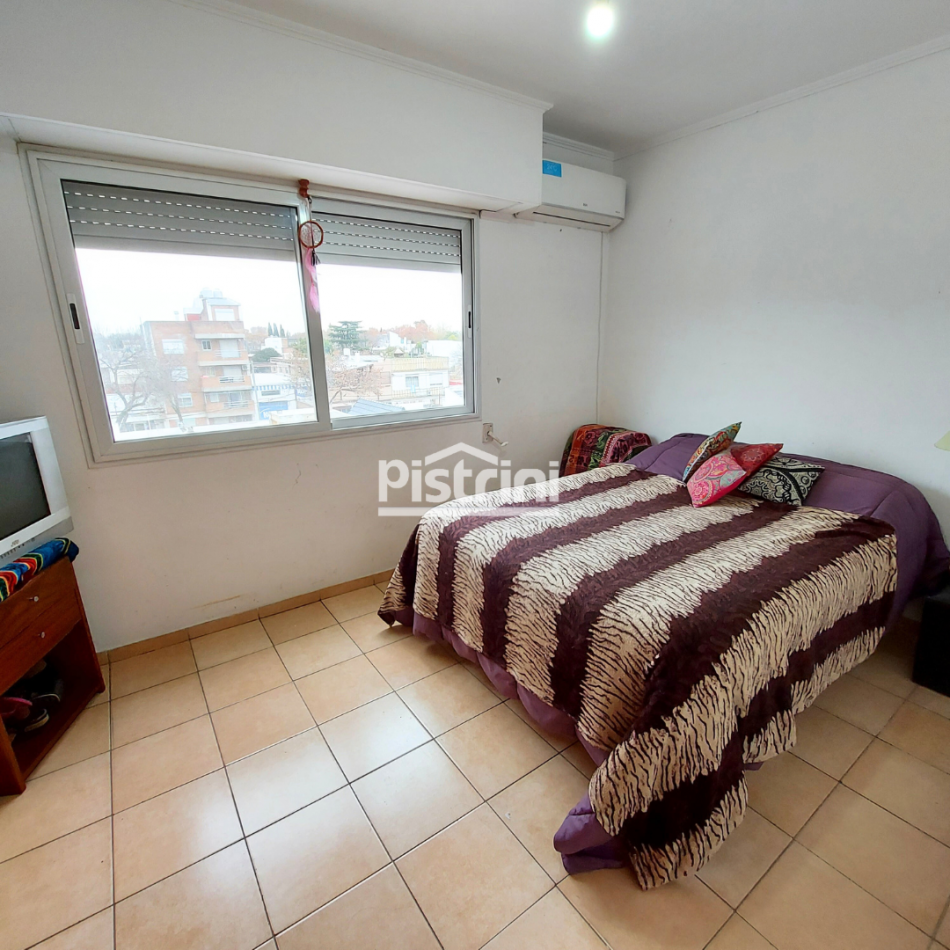 Balcarce 3058