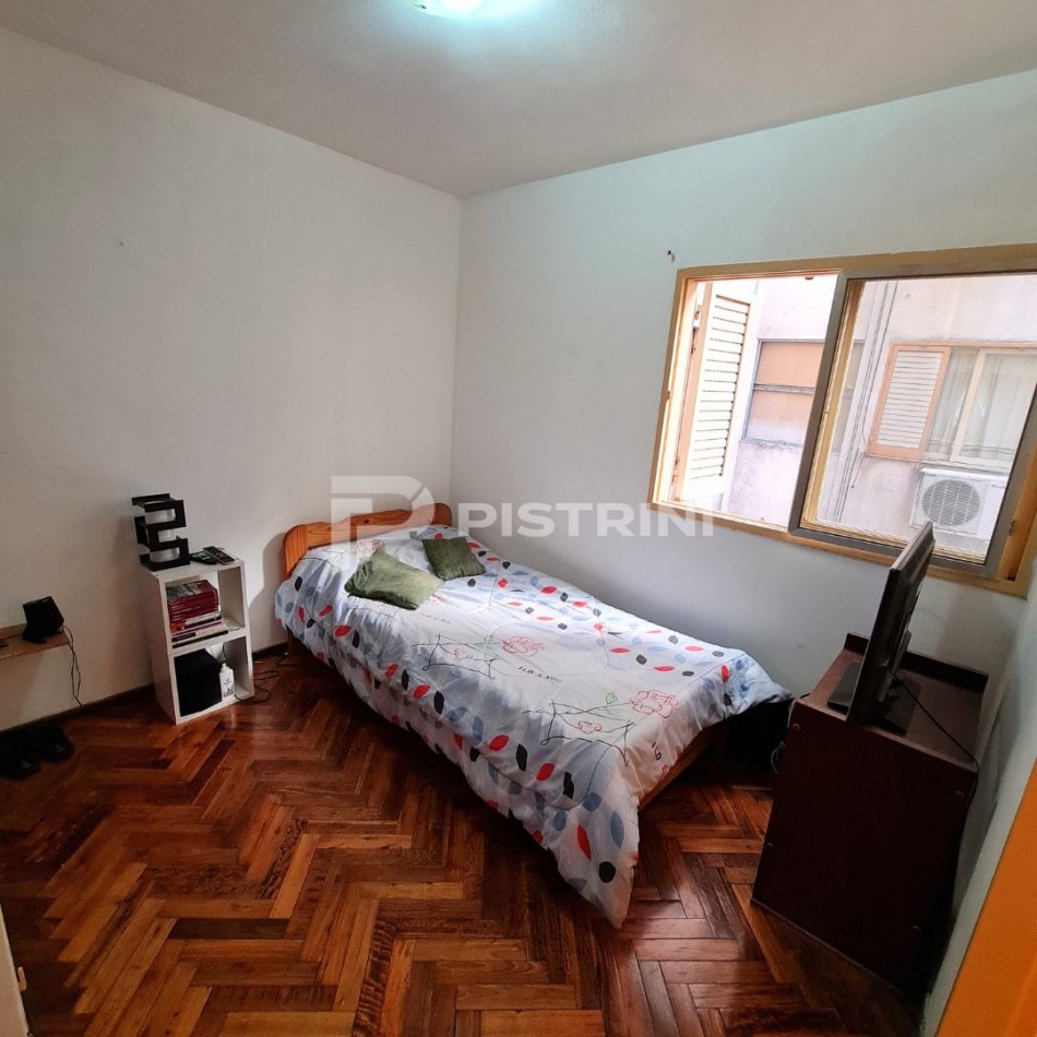 URQUIZA 1484