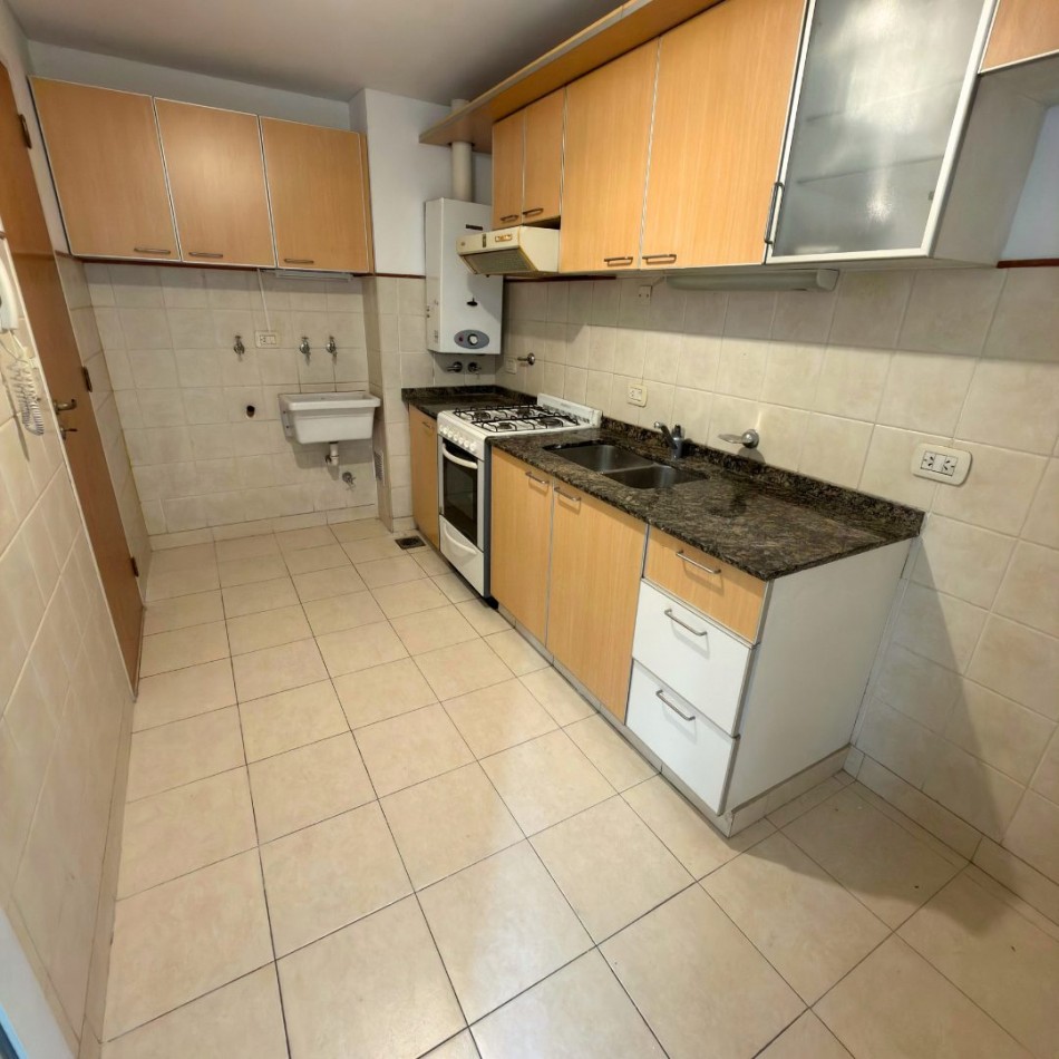 CORDOBA 2533