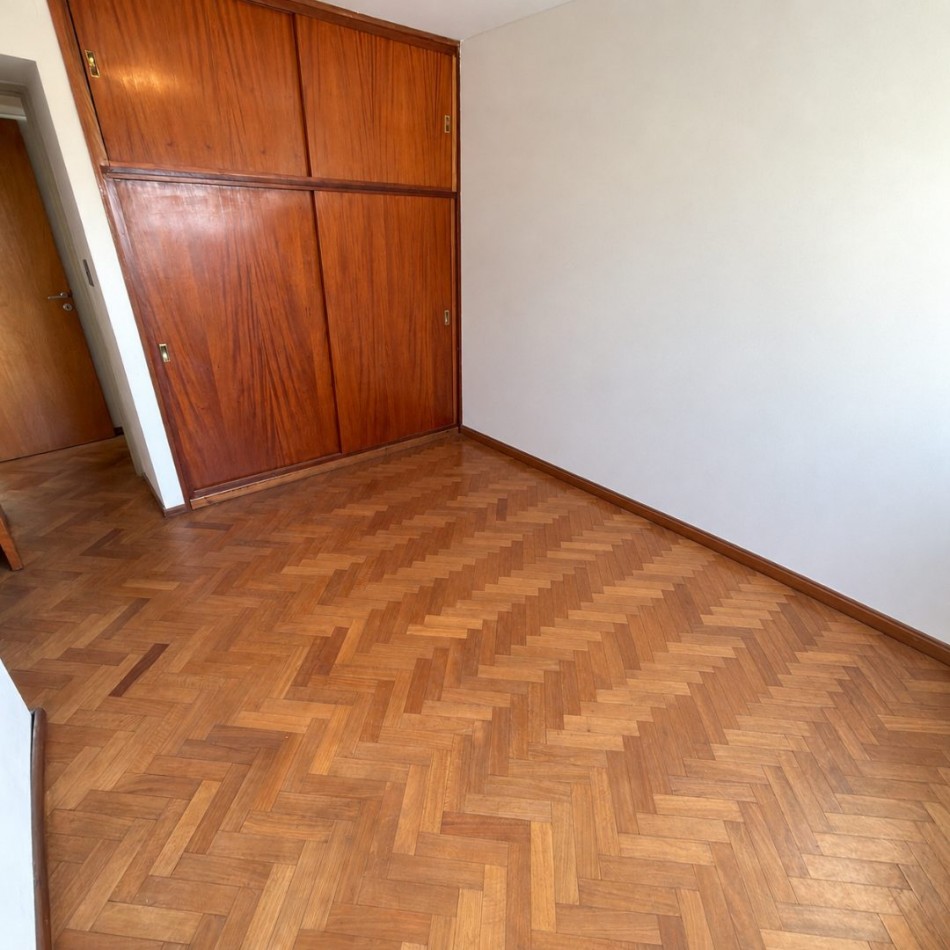 Avenida Pellegrini 1282