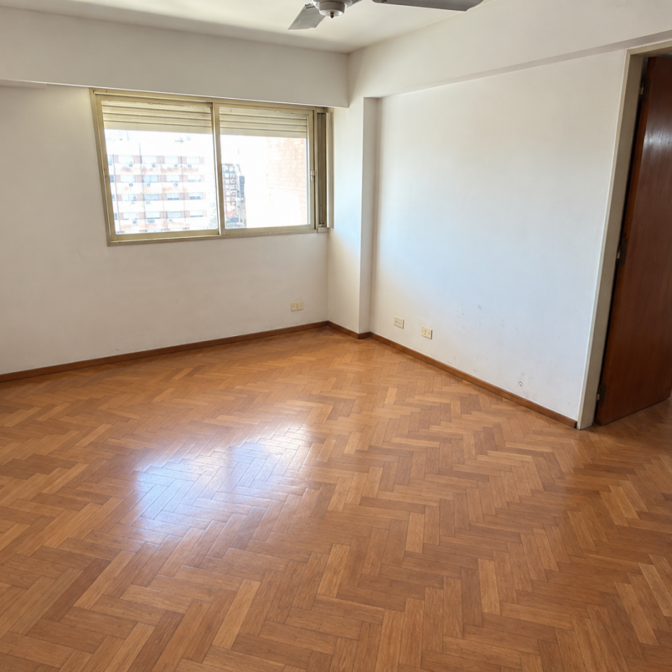Avenida Pellegrini 1282